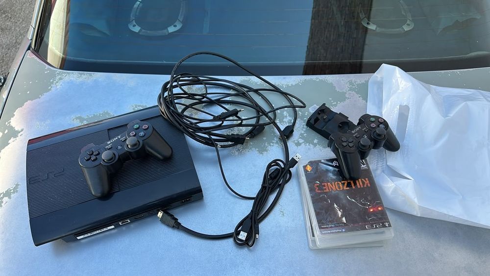 Ps3 superslim 320gb holati yahshi