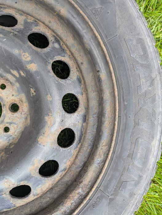 Roți de vânzare cu anvelope 185/60/R15