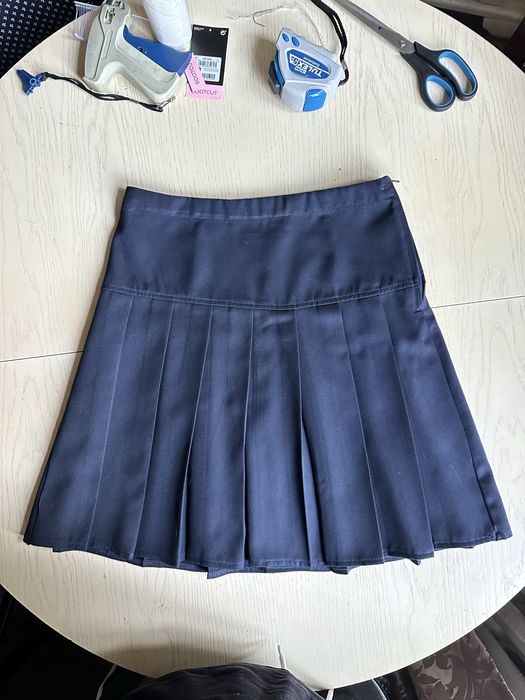 Продам 4 юбки на 11 лет