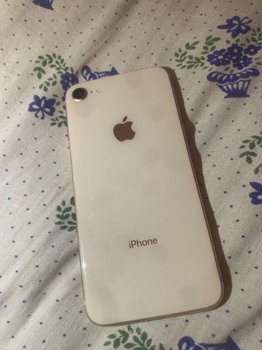 iPhone 8 64 gold rang