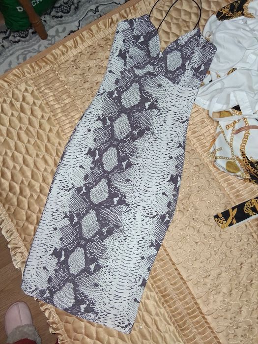 Rochite dama xs s,pe corp