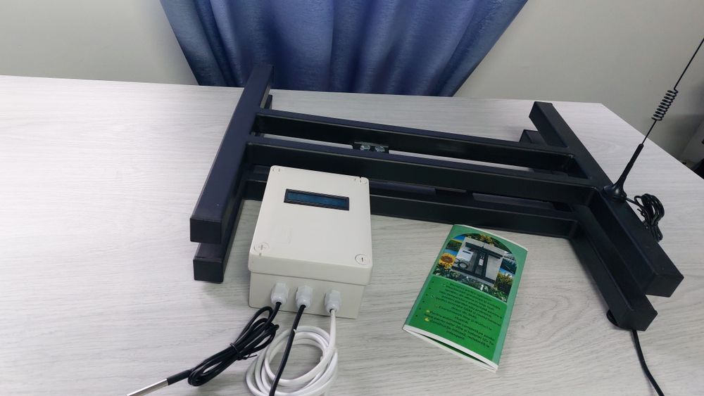 Cantar apicol cu citire prin sms și lcd