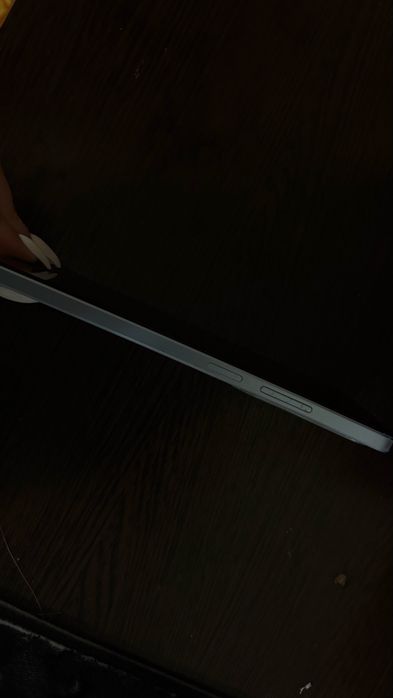 продам oppo A60, в голубом цвете, 256 гб