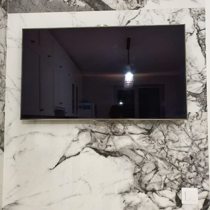 Мастер по подвески телевизора