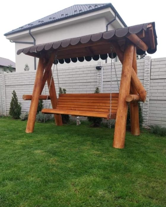 Leagane din lemn masiv