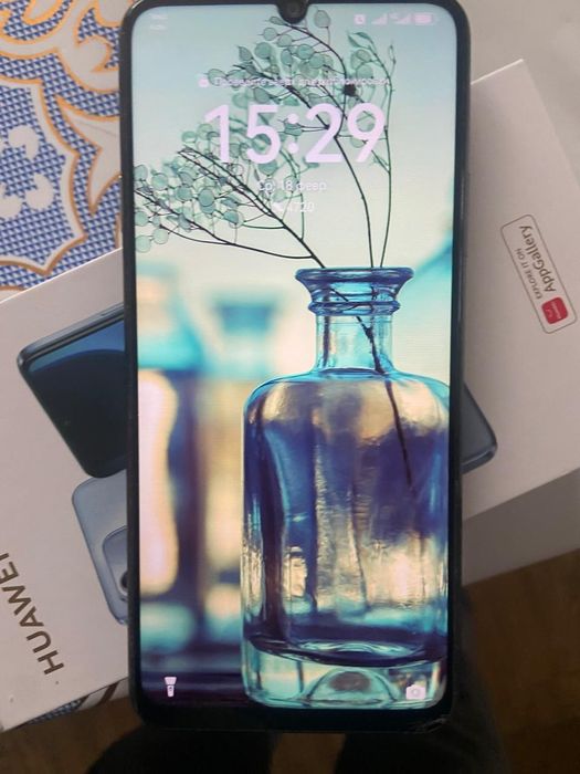 Huawei nova I 72 s обмен интересует