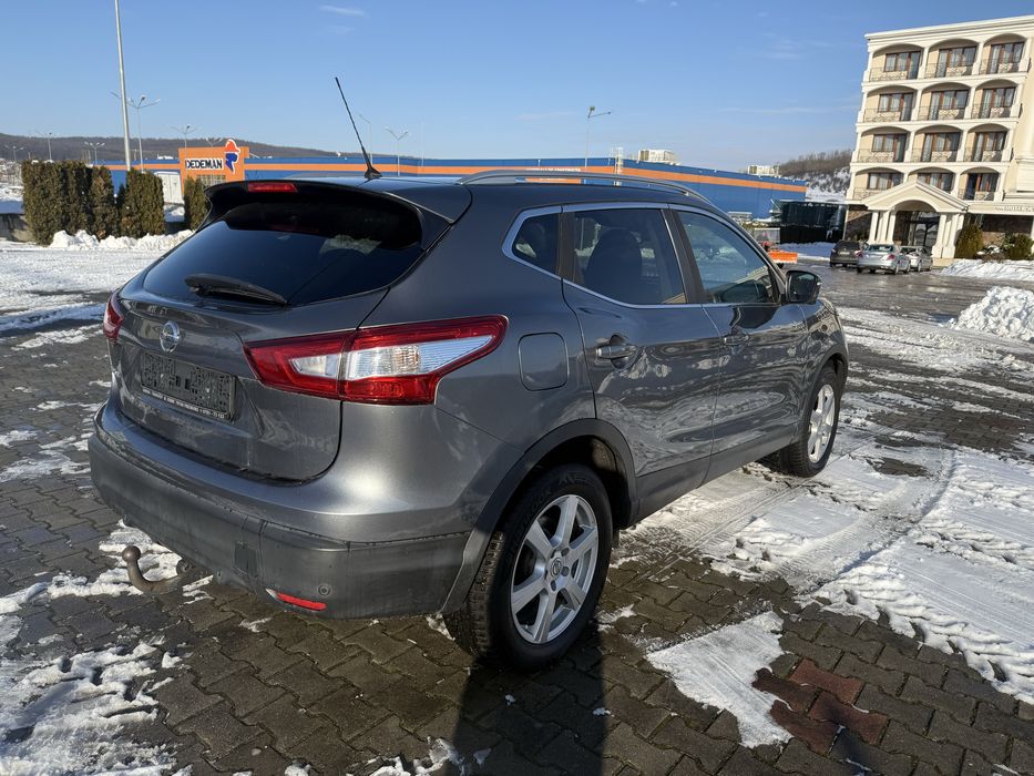 Nissan qashqai 2015 Diesel Camera mansalier/Navigatie
