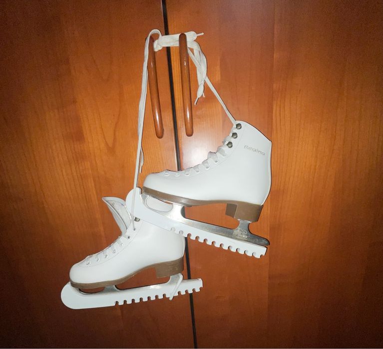 Коньки фигурные Botas Regina