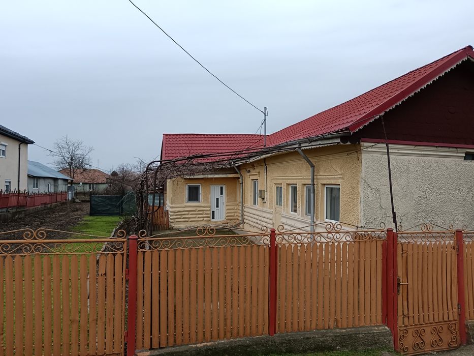 Casă de vânzare  în sat Scurtesti,com Vadu Pașii