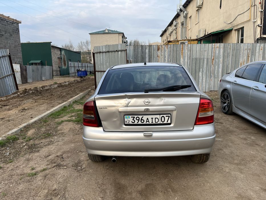 Опель Астра G автомат