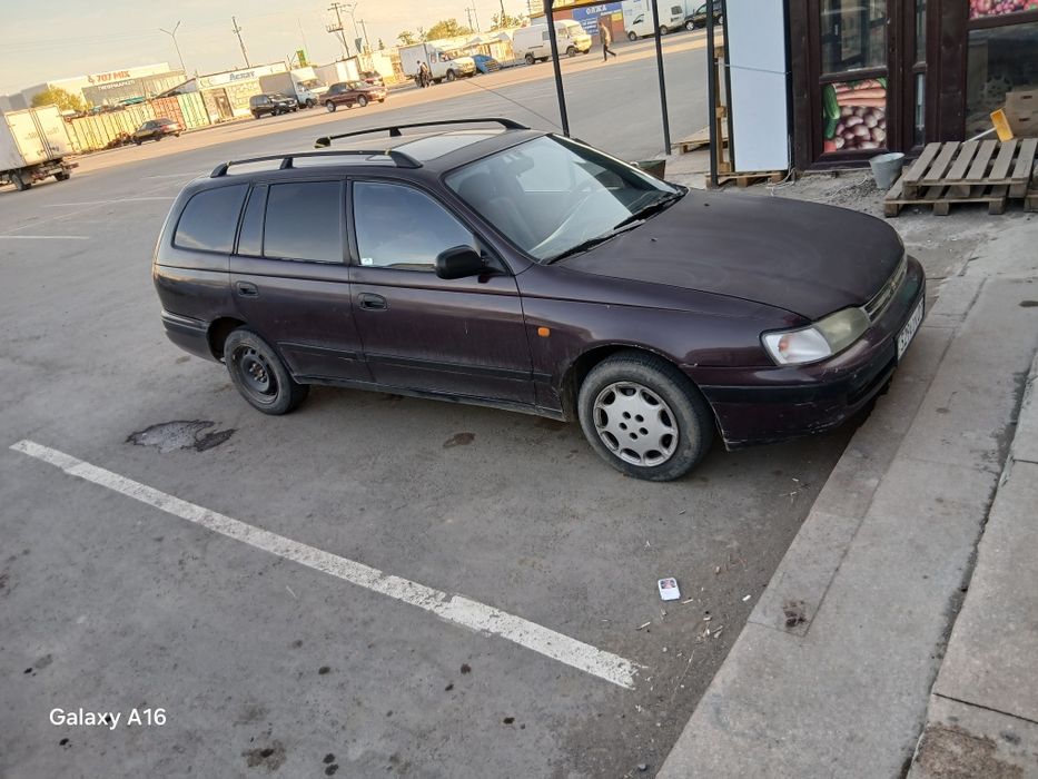 Тайота карина е 1994