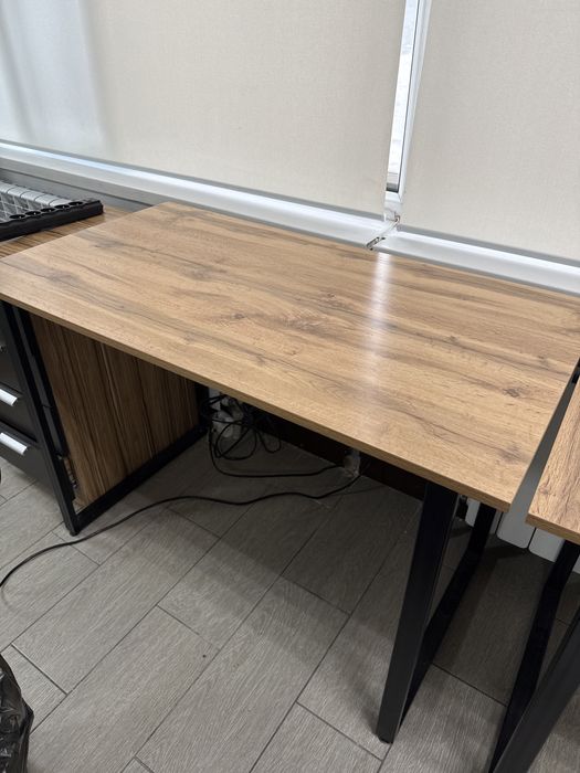 Срочно продам стол, со скидкой!