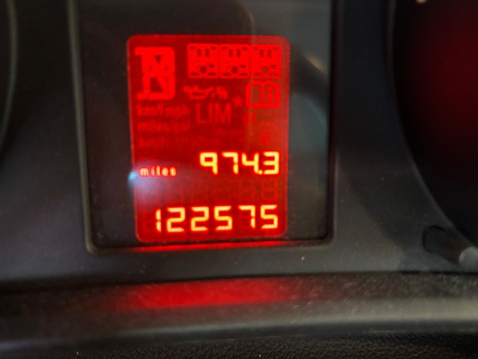 Opel Astra J 2011