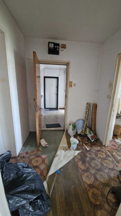 Apartament 2 camere decomandat 49mp utili, Bd. Camil Ressu langa metrou Dristor. etaj 11/11 de renovat complet