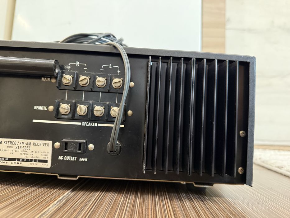 Sony STR-6055 Стерео ресивър
