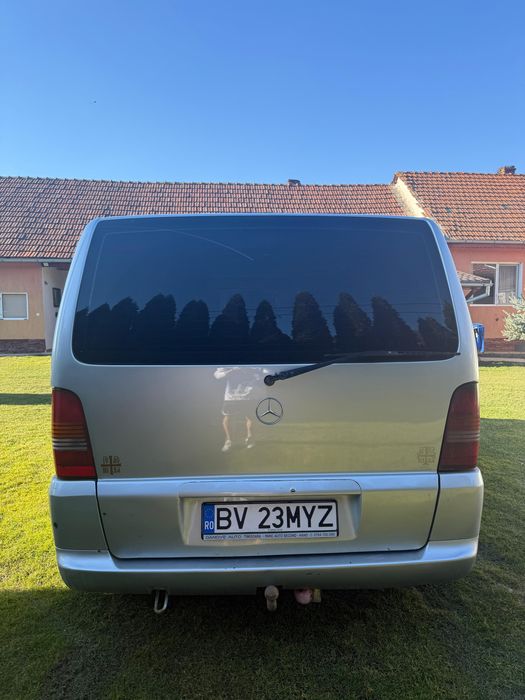 Mercedes Vito 2.2 CDI • 7 Locuri • AC • Sirocou • Cârlig • Bluetooth