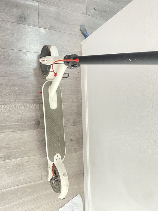Продам самокат Xiaomi