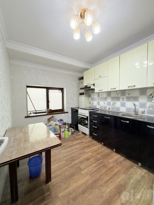 Вокзал  Парк  2 - Хона  70м²