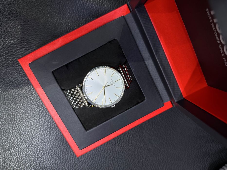 Tissot Everytime 40mm