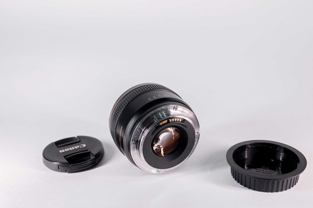 Canon EF 28 mm F 1.8