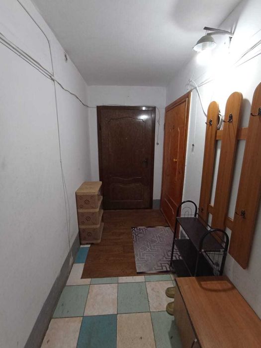 Продам 1 комн. квартиру в Уральске