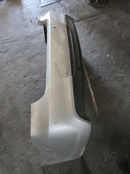 Bara spate bmw e90 m paket cu senzori de parcare