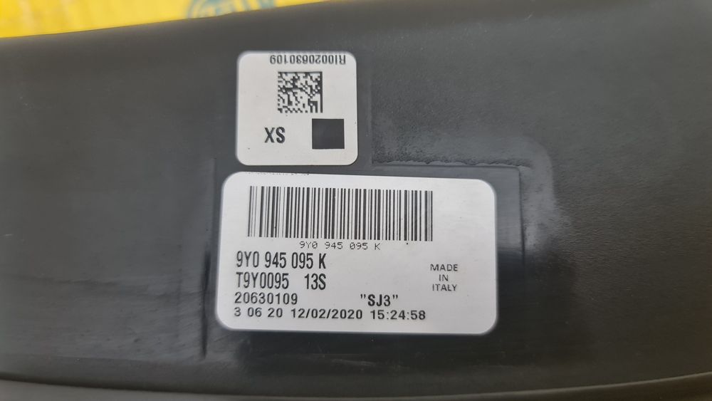 Lampa tripla stop led Porsche Cayenne 3 9y 9y0 9Y0945095K negru black