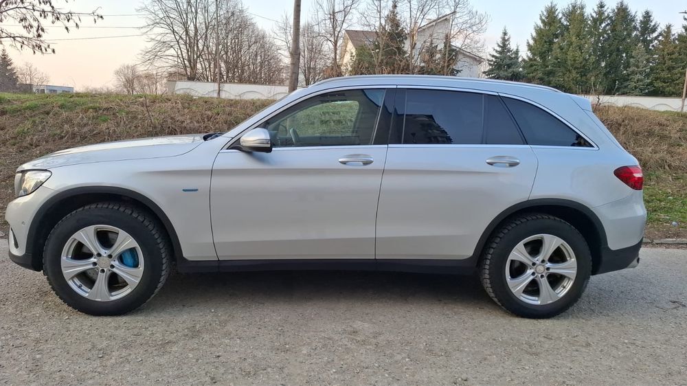 Mercedes GLC SUV 350e 4MATIC Plug-in Hibrid - 320CP-FULL