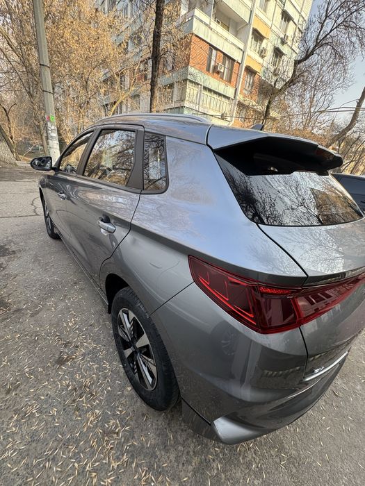 Продам BYD e2 в цвете мокрый асфальт в хорошем состоянии!