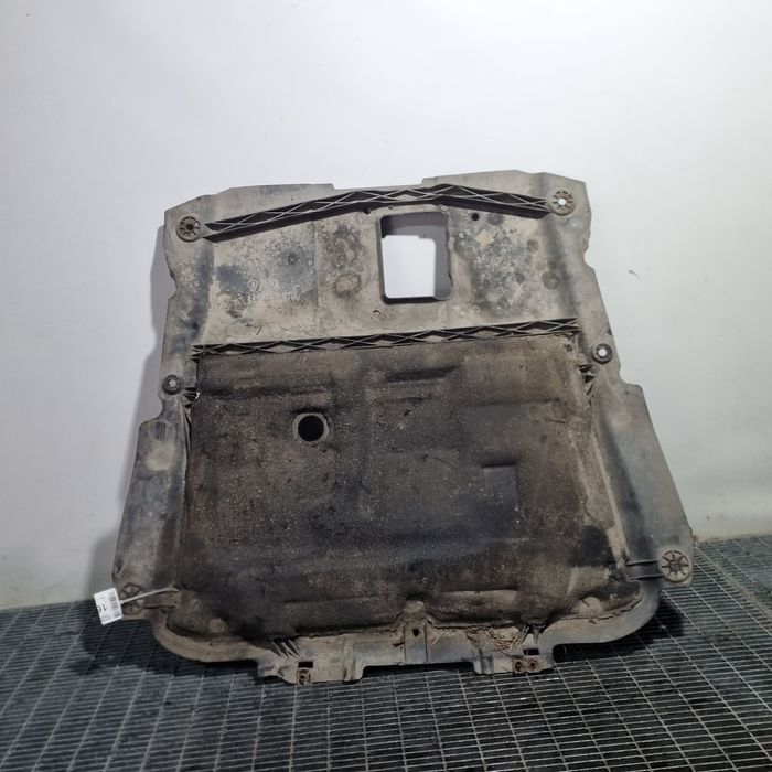 Scut motor Dacia Dacia Logan II MCV Facelift 2017 1.5 DCI 2016 - 2020 (1606) 758900184R Garantie