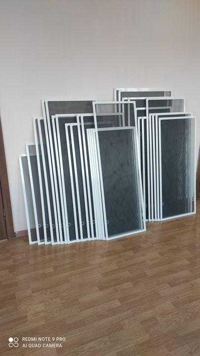 Изготовим москитных сеток. Москитная сетка на заказ. Москитные сетка