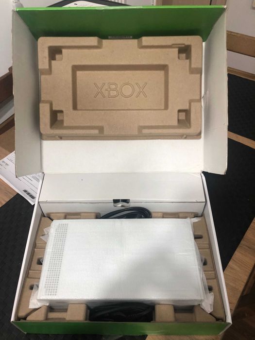 Продам Xbox series s