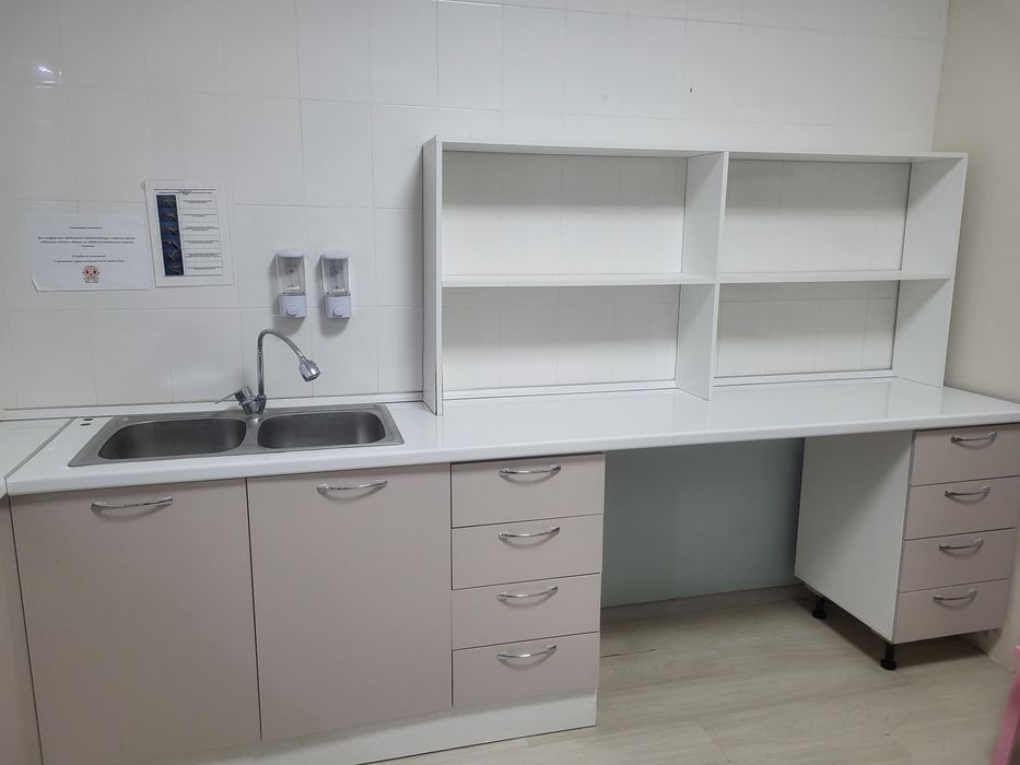 Продам кухонный мини гарнитур