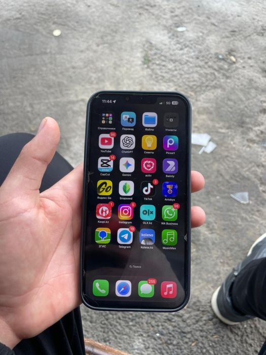 Айфон 14plus с хорошим состоение