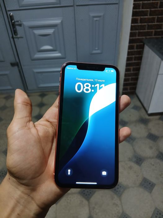 IPhone xr sotiladi