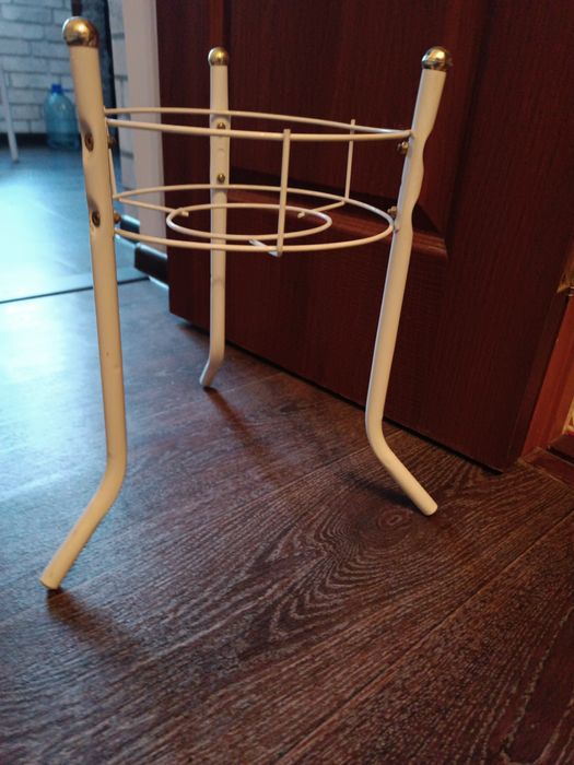 Подставка для цветов. Польша