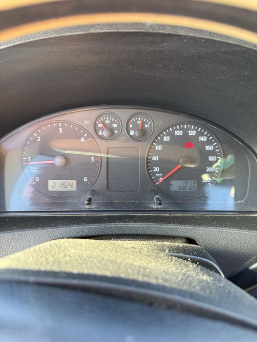 VW Transporter 1.9 TDI 2005 105 cai