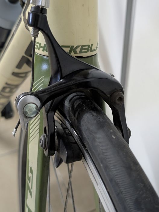 Vanzare bicicleta semicursiera Shockblaze carbon shimano