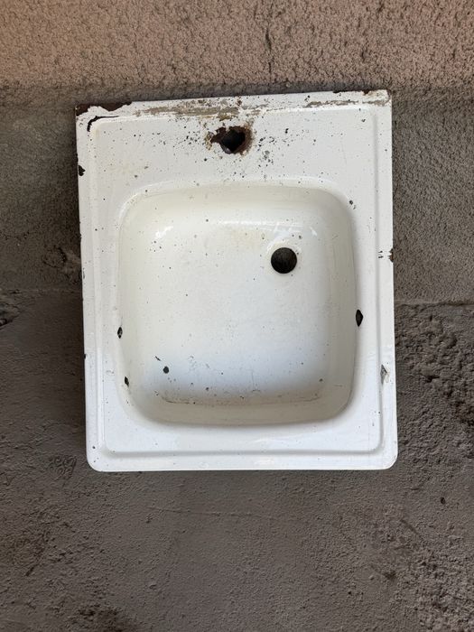 Раковина металлическая