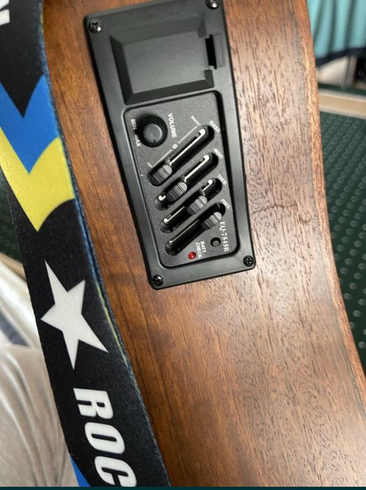 SQOE - original electro-acoustic guitar