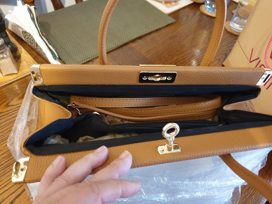 Poșetă nouă piele naturala camel - Dasha