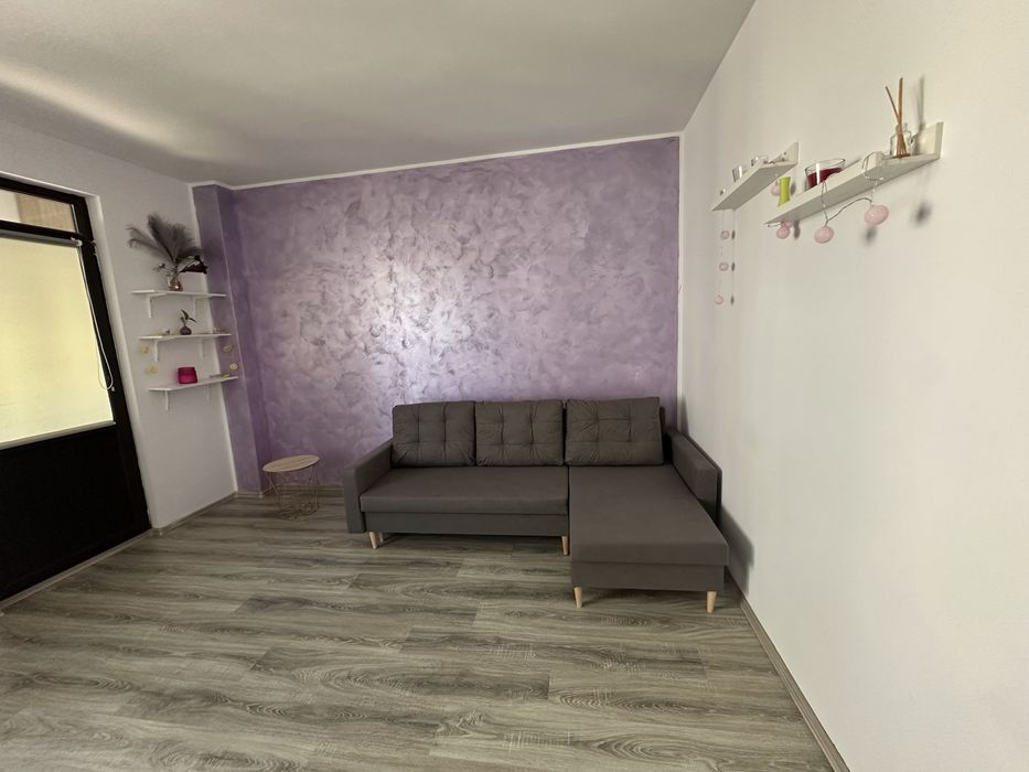 Inchiriez ap 2 camere comple rezidential