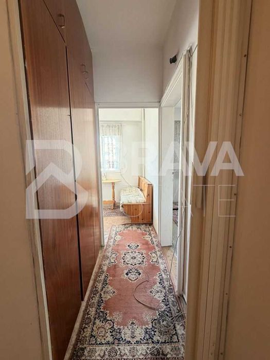 2-ен апартамент ,Панел ,58 кв.м .Кючук Париж до Камела