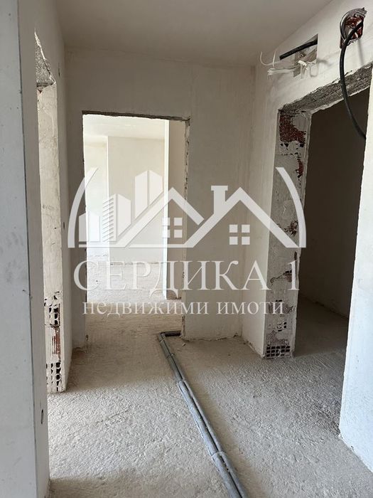 Продава се Тристаен апартамент в Благоевград, Запад - 85 кв.м за 1453 €/кв.м - Снимка #3