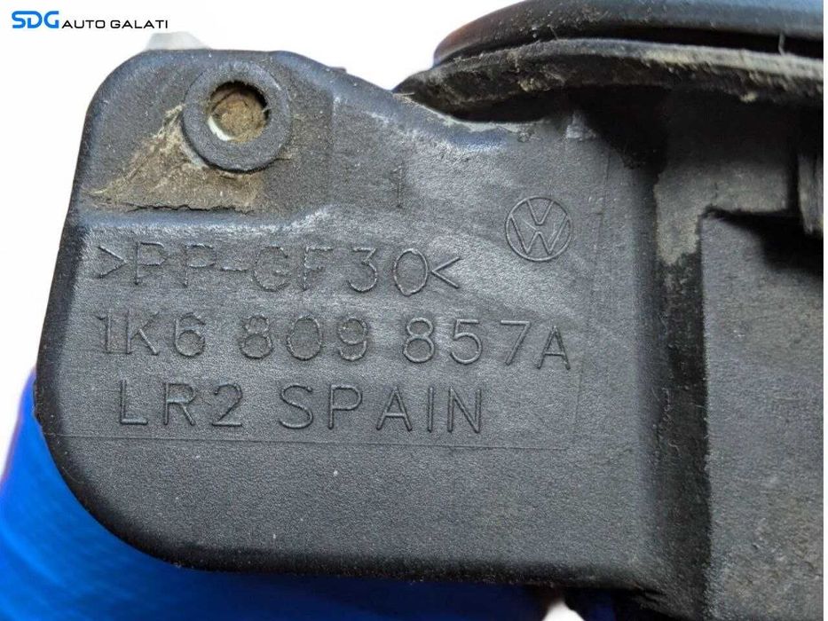 Usa Usita Capac Clapeta Buson Rezervor Volkswagen Golf 5 Scurt Hatchback 2004 - 2008 Cod 1K6809857A [L9115]