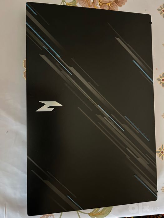 Acer Nitro V15 16/512 rtx 20/50