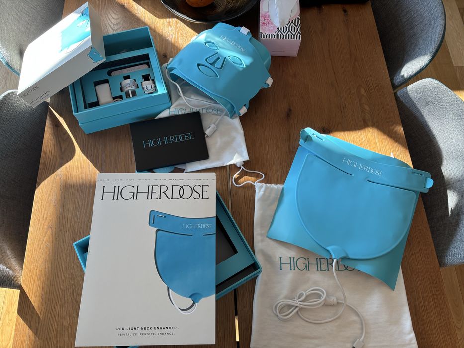 Инфраред LED маски Higher Dose за лице + шия/деколте