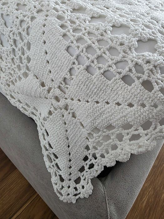 Покривала за спалня и маса