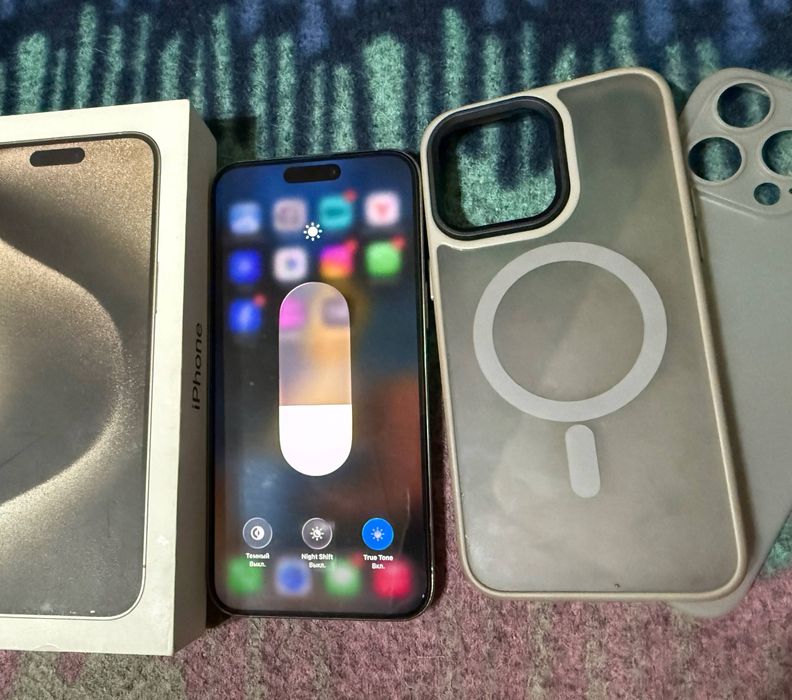 iPhone 15 pro max/256 gb/ideal