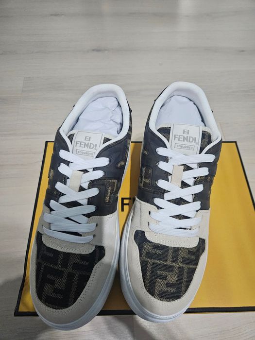 Обувки Fendi Sneakers